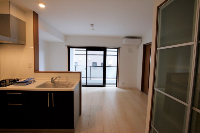 リビング入口。