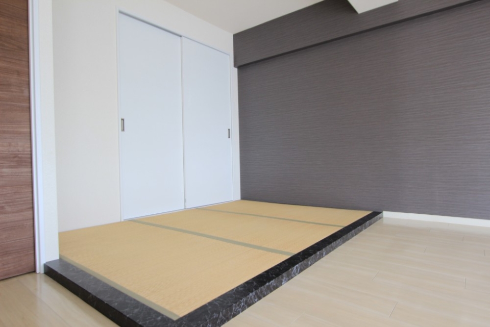 あってうれしい畳コーナー。