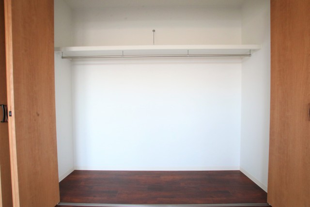 クローゼットはこんな感じ。