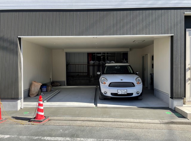 駐車はこちら。