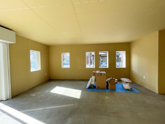 開放感を与えくれる窓たち。