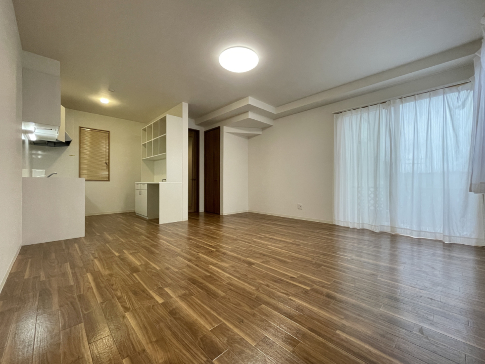 キッチンとリビングが分かれているのでレイアウトがしやすそう