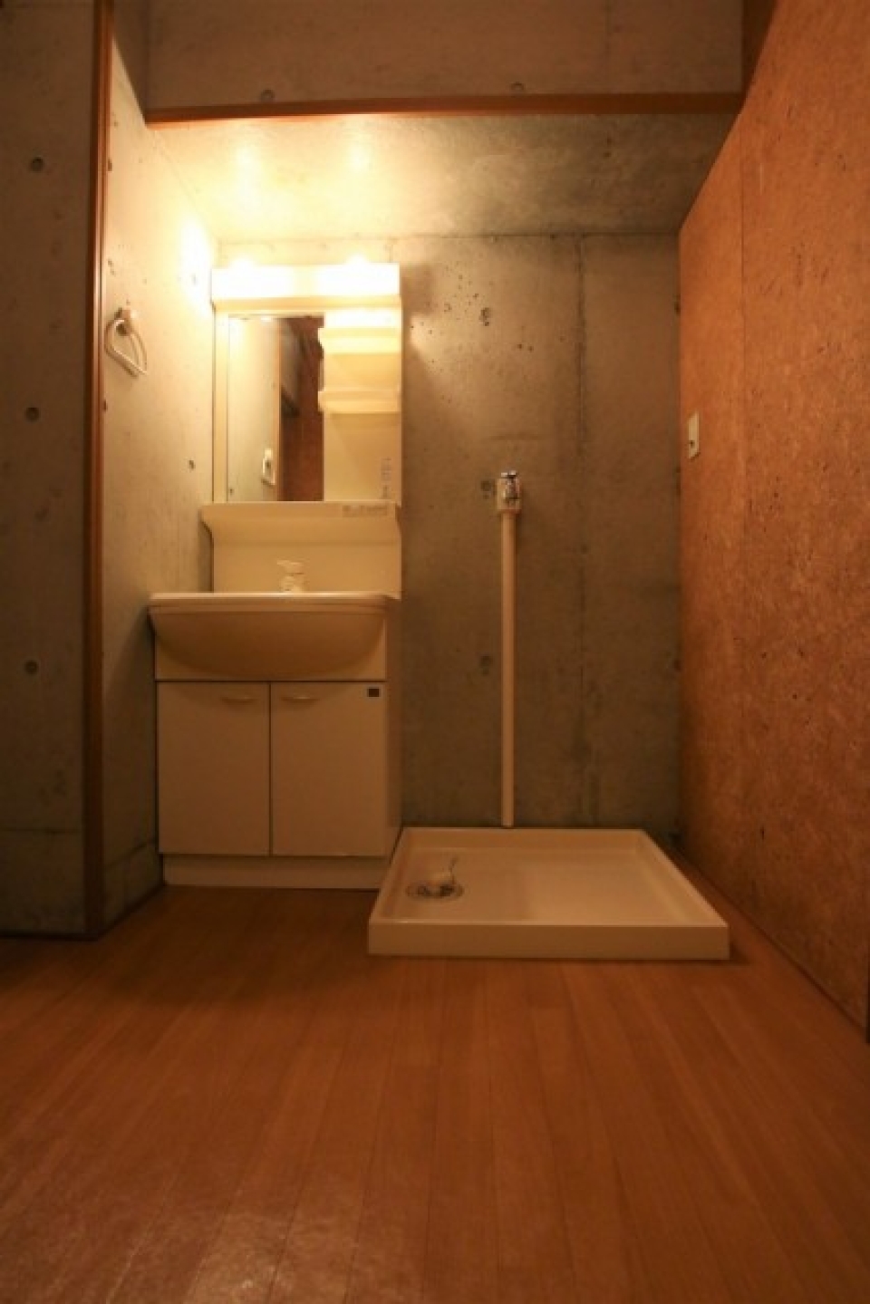 脱衣所もぬかりありません。