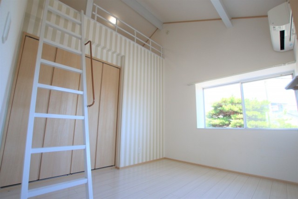 可愛らしいロフトルーム！