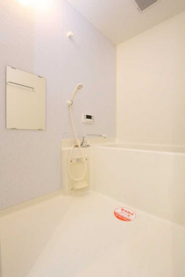 お風呂がシンプルなところも、旅先気分。