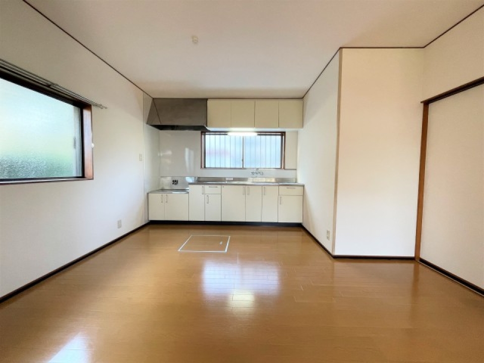 こちらはダイニングスペースとしてご利用できます。