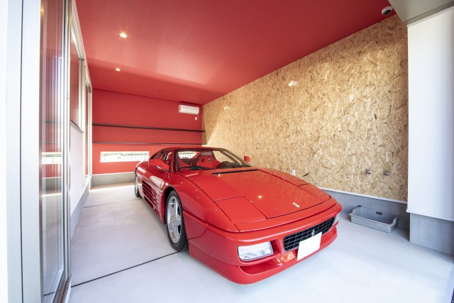 赤&times;OSB合板がCOOL