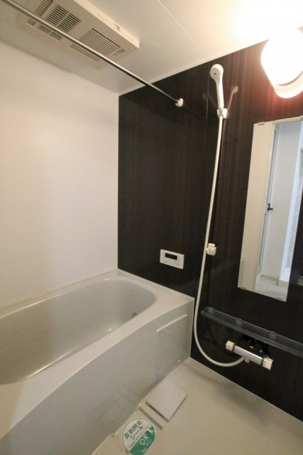 浴室ももちろんピカピカです。