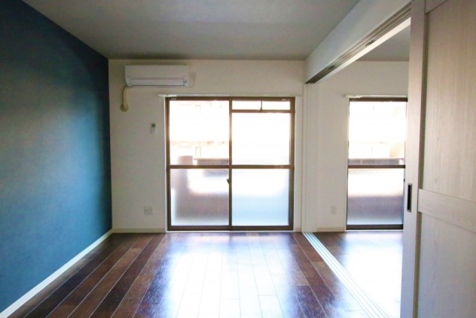 LDKは12帖あります。