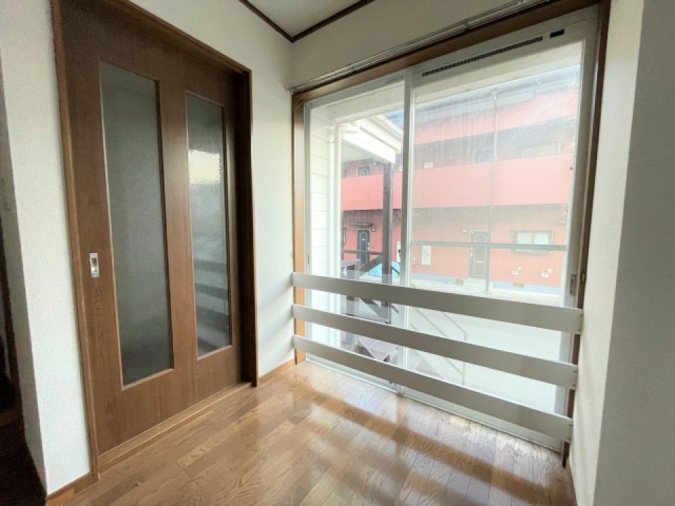 LDK窓際　可愛らしい♪