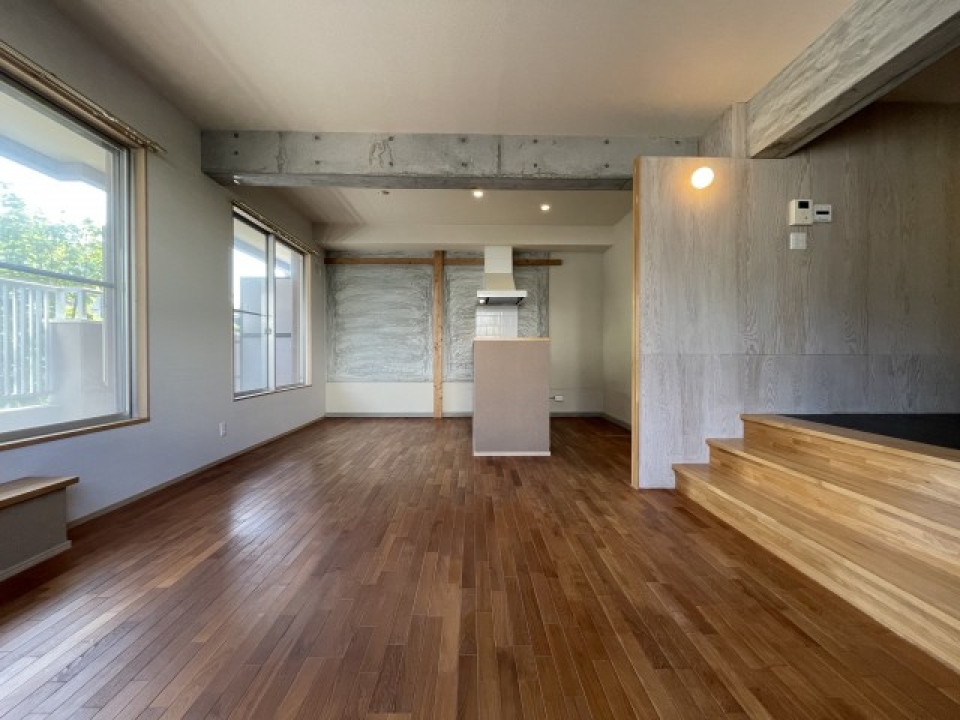 LDKは広々と18帖。