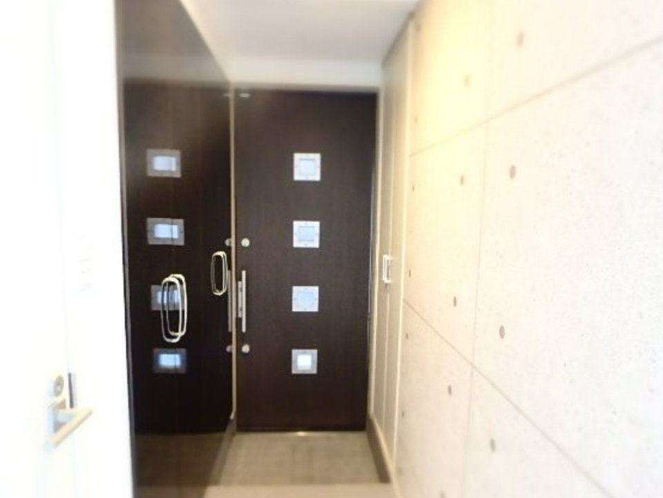 オシャレな玄関アプローチ