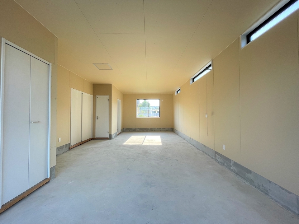 内装。店舗奥側から