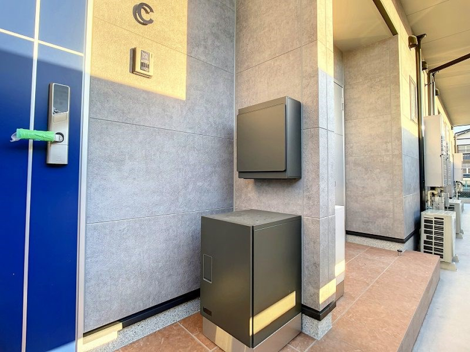 宅配ボックス付き