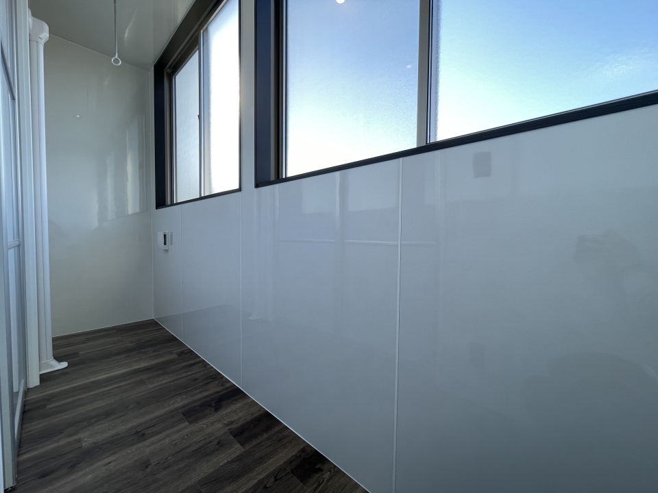 洋室の奥にはサンルーム！