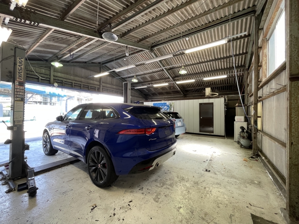 床はコンクリートの土間打ち。