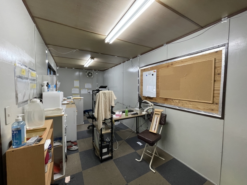 コンテナ内部の様子。