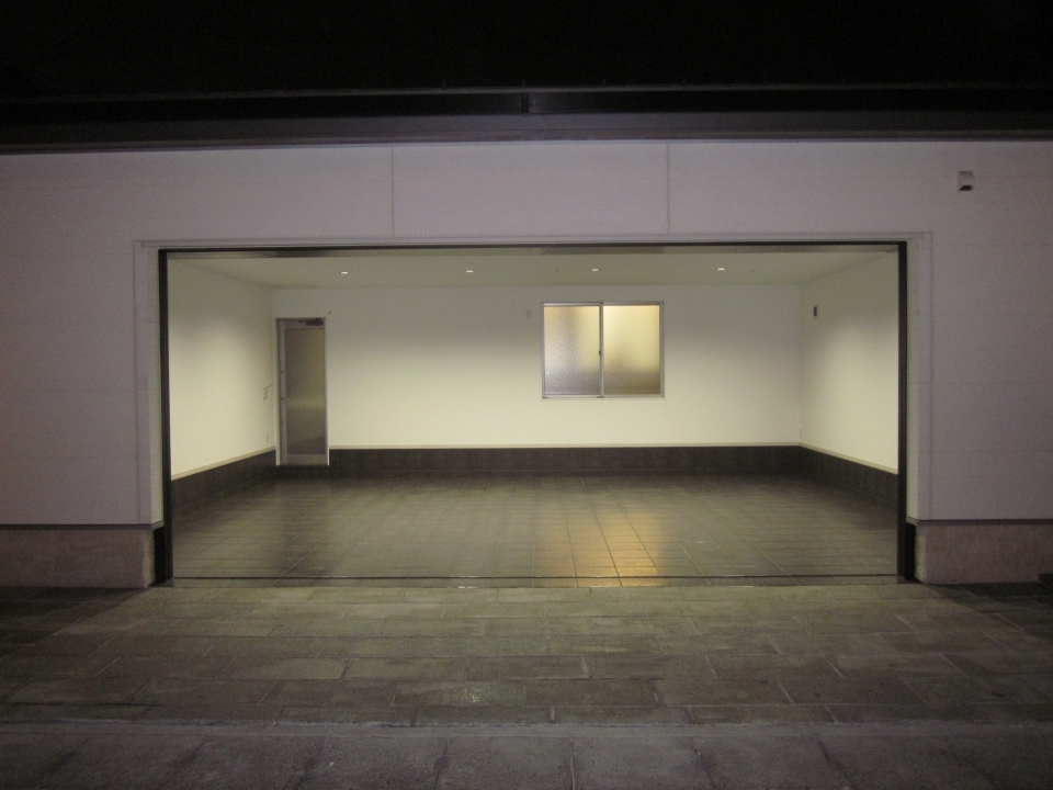 ガレージをいかに使いこなすか、、、