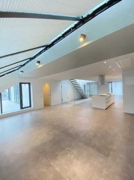 白&times;グレー&times;間接照明&times;スケルトン。まさにデザイナーズ。 ※写真はイメージです。