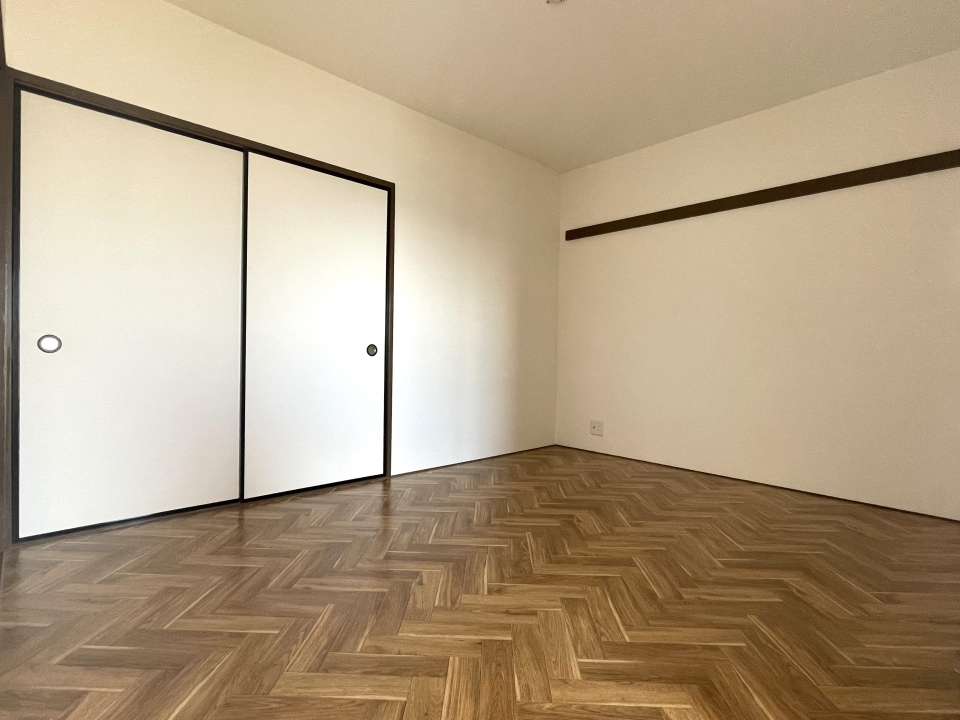 LDK隣の６帖洋室