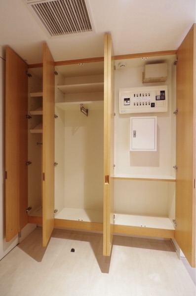 ロングブーツも入る、シューズボックス。※画像はイメージです。