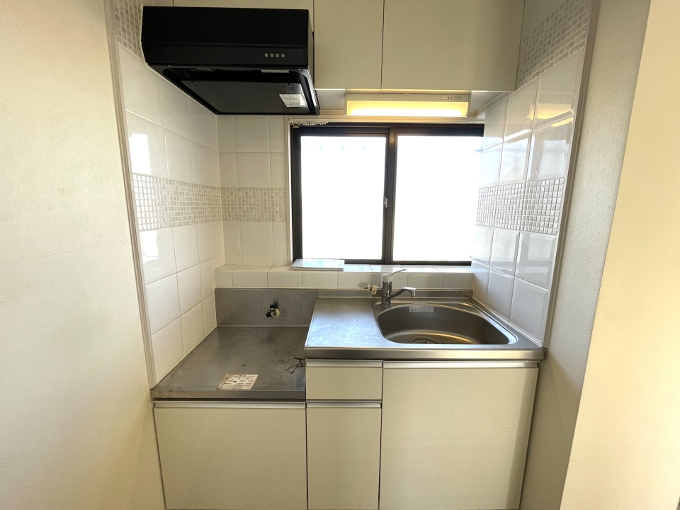 キッチンはシンプルに使いやすく。