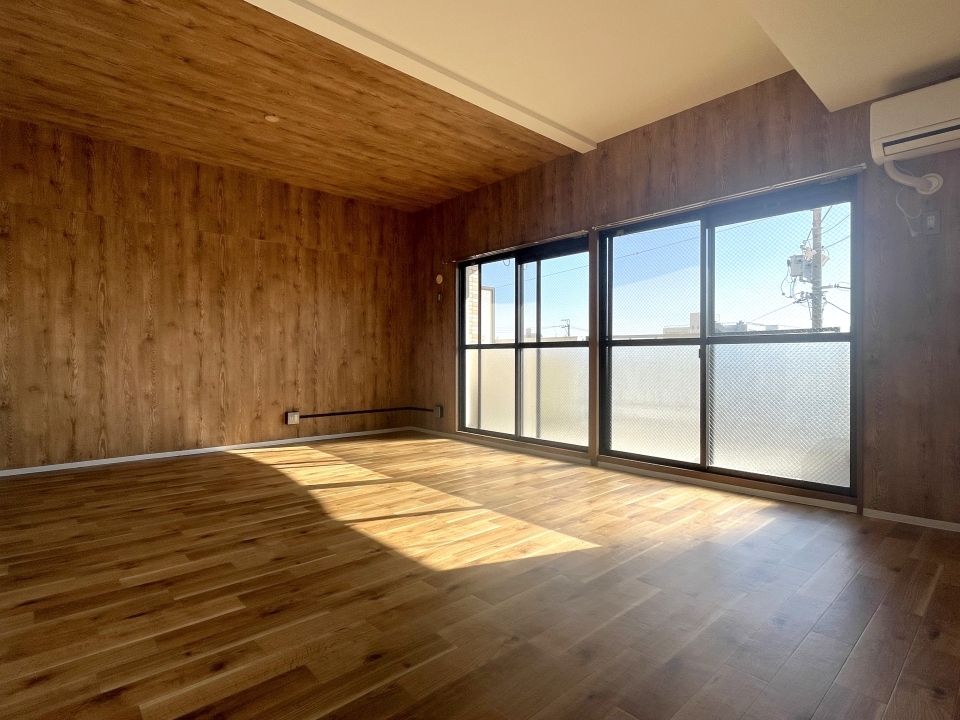 角度でガラッと雰囲気が変わります