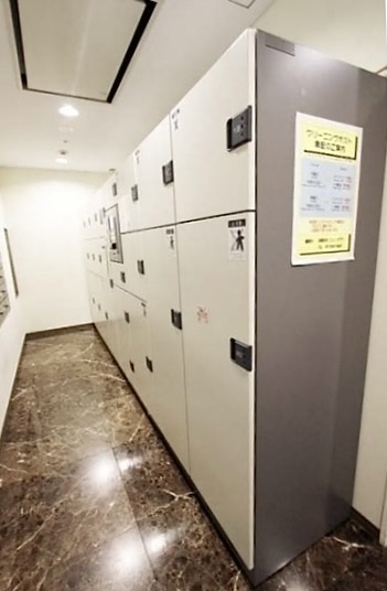 共有部に設けられた宅配ボックス。　※写真はイメージです。