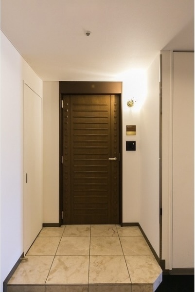 玄関。　※写真はイメージです。