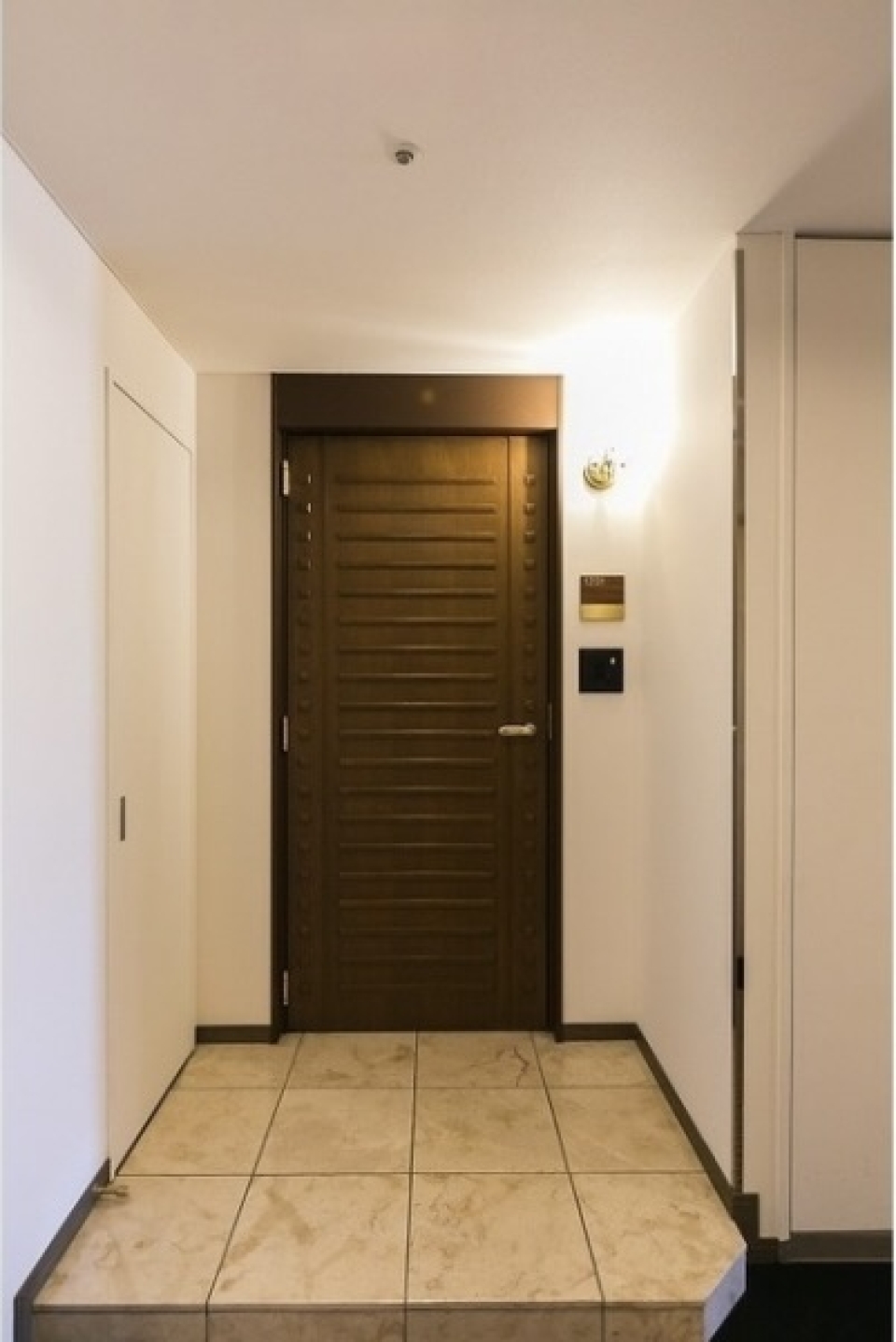 玄関。　※写真はイメージです。