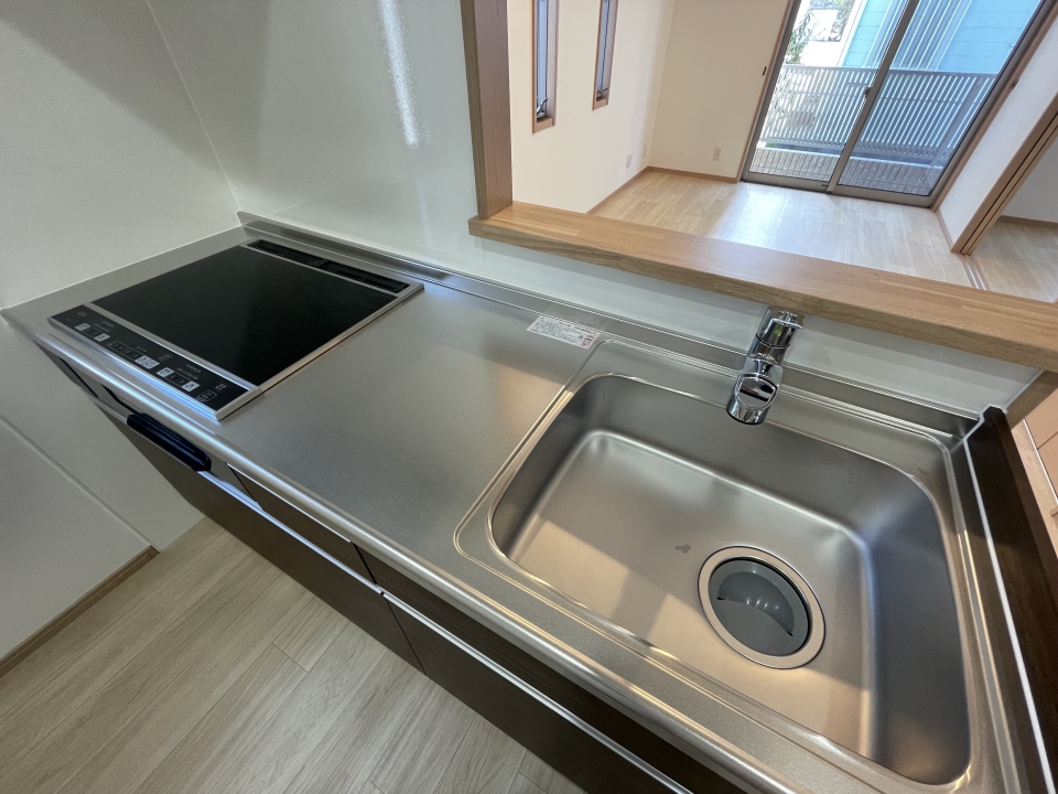 充分な大きさのシンクにIHコンロ！