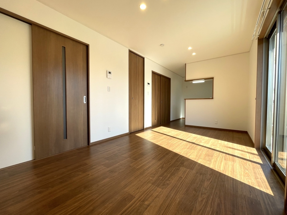 13.1帖の広々リビング