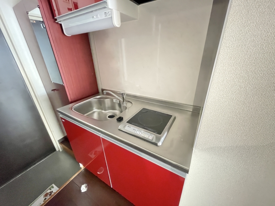 1口のIHコンロです。 　※写真明るく加工しております。