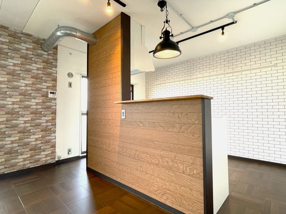 可愛い照明が優しく照らします。