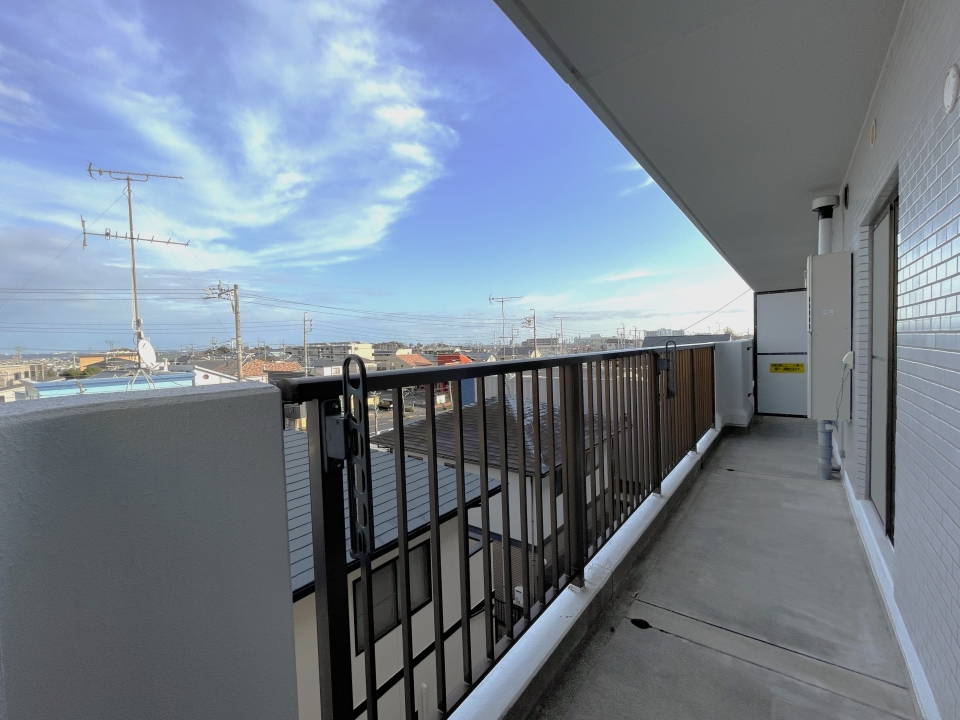 長～いバルコニー！