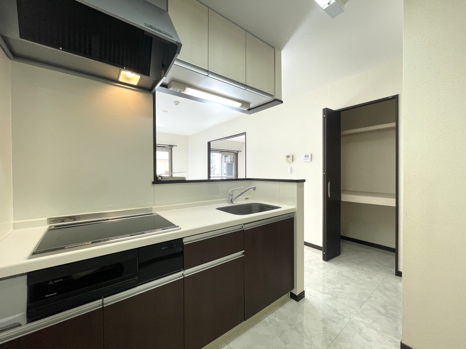 対面式システムキッチン！