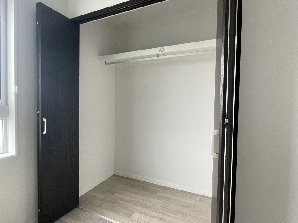 クローゼット内部