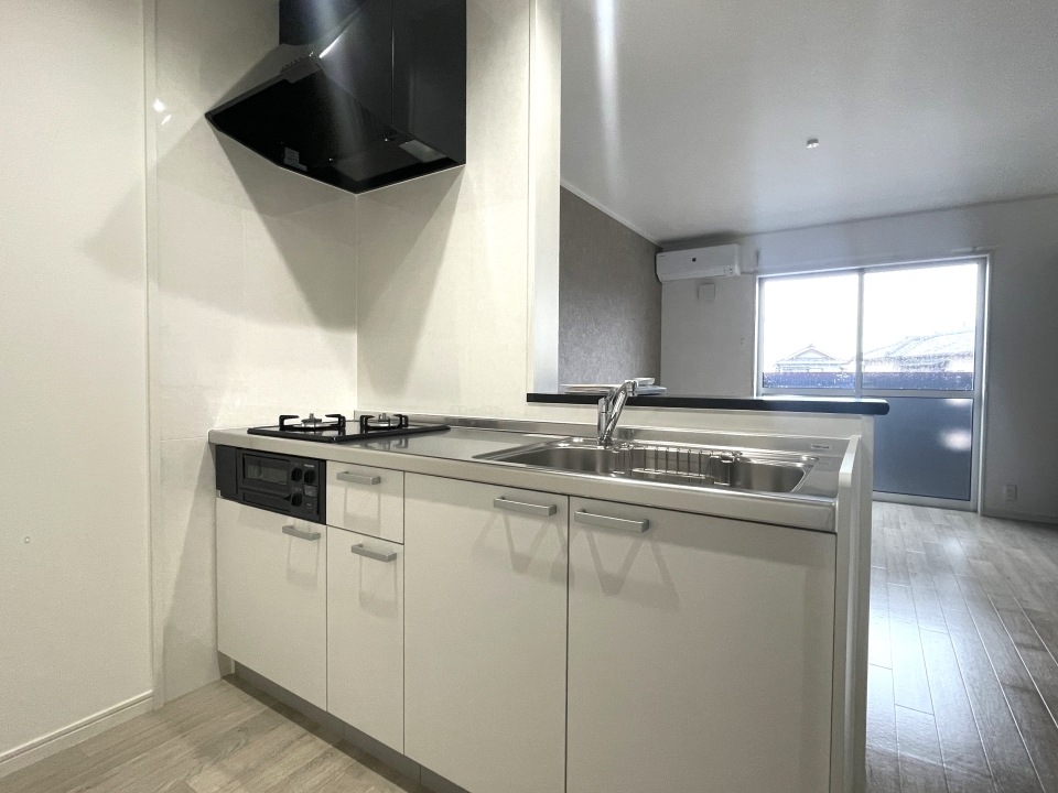 充分な広さのシンクには2口コンロ設置済み♪