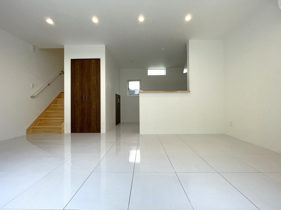 リビングは15帖の広さがあります。