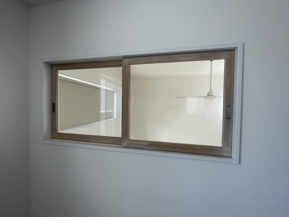 リビングの様子を見ることができます