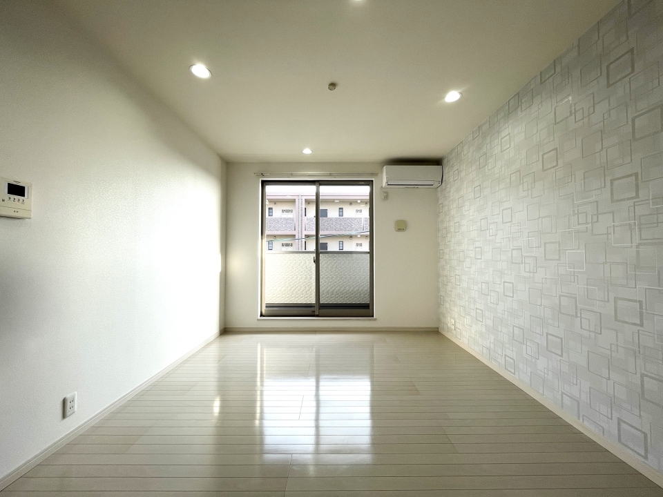 LDKは広々12帖！