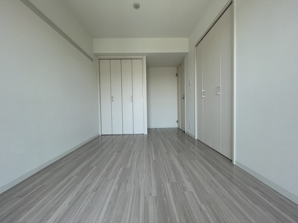 各洋室に収納つき！荷物の多いご家族でも安心♪