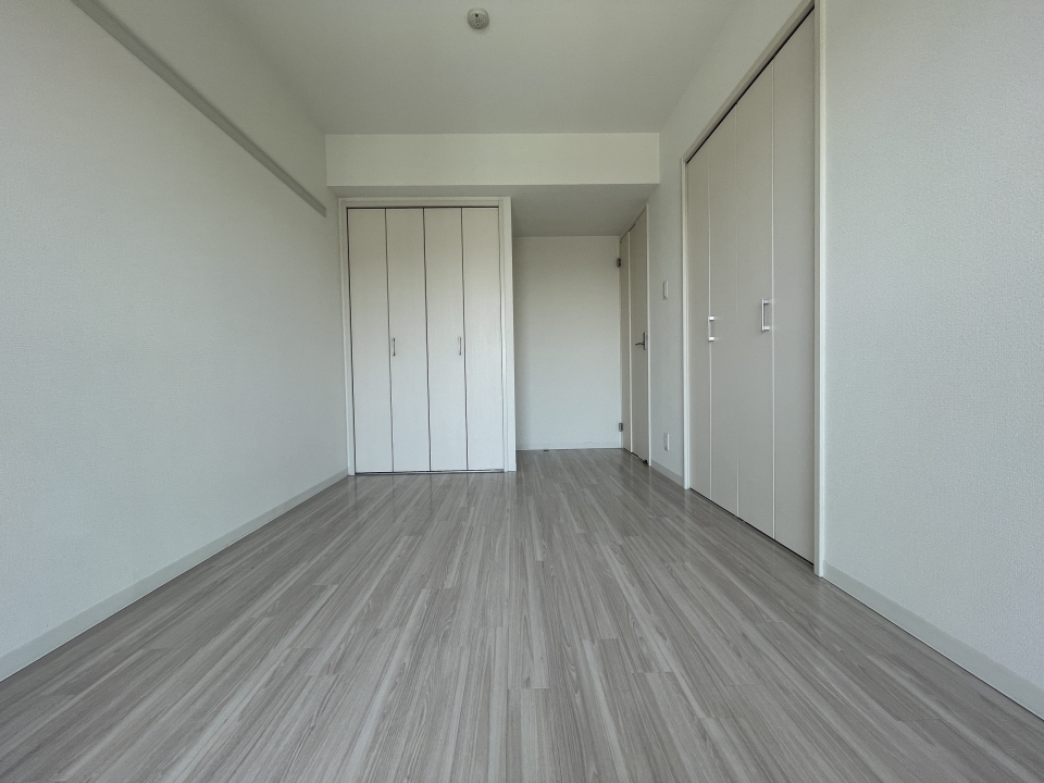 各洋室に収納つき！荷物の多いご家族でも安心♪