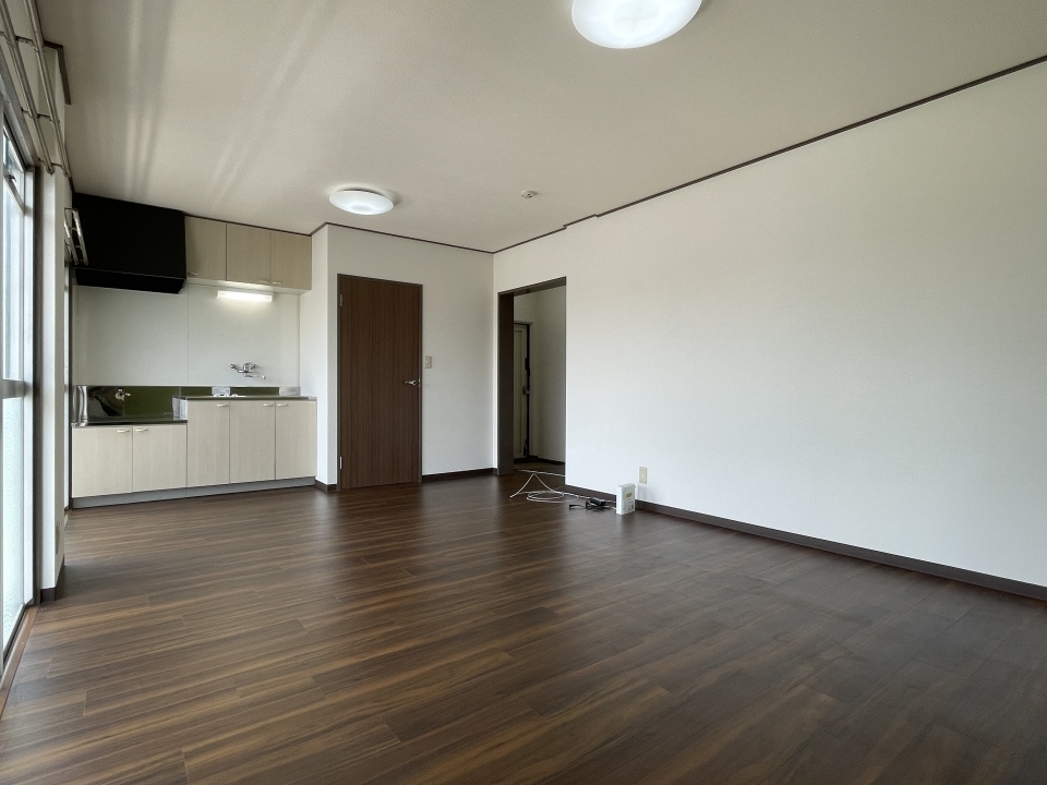 日当たり最高のリビングルームは12.5帖。