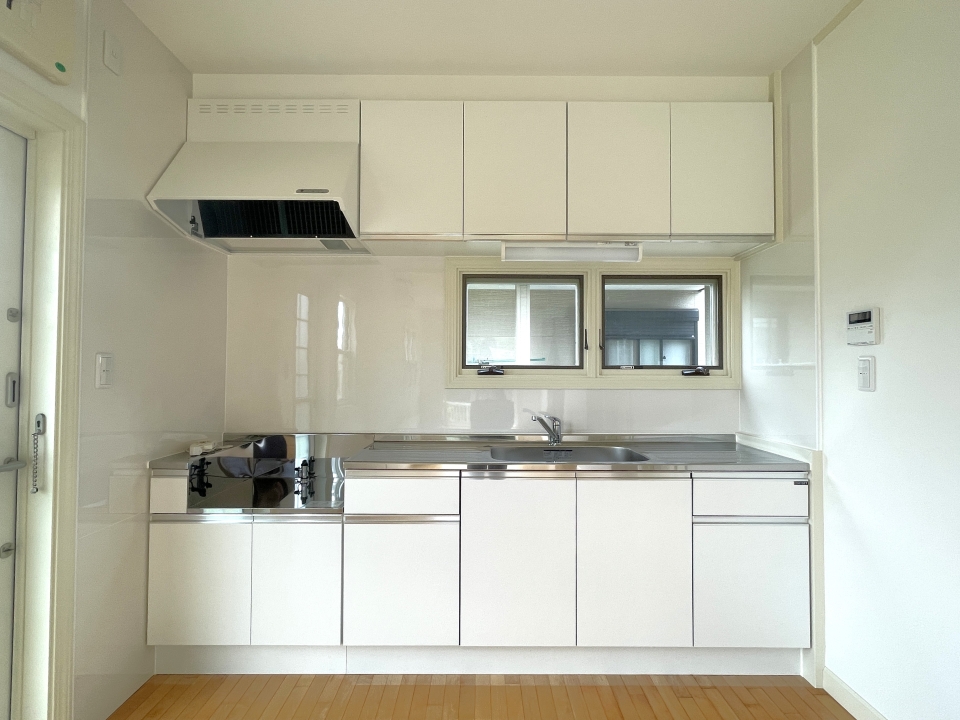 収納も充実していて使い勝手良さそうです。