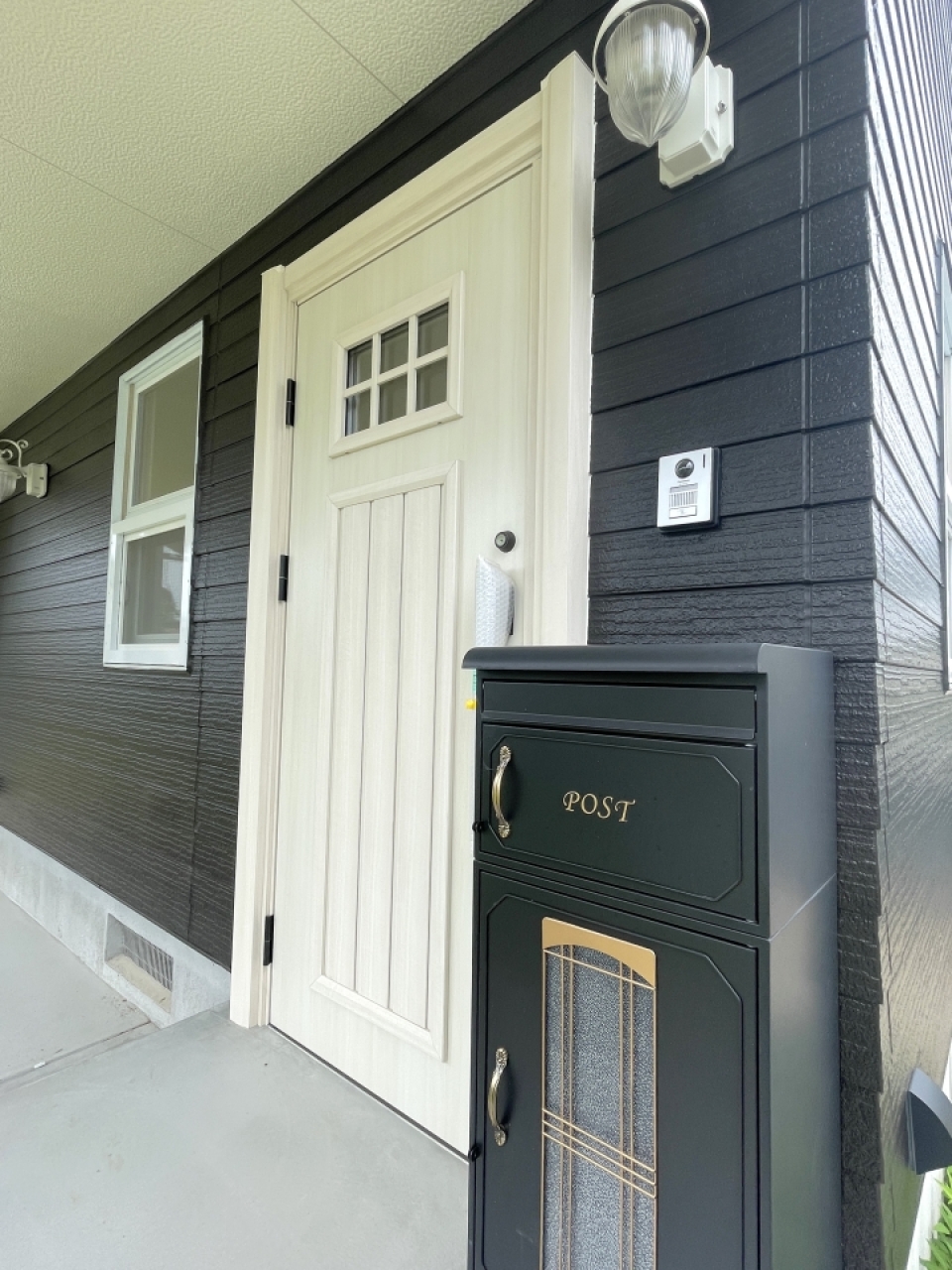 ライトまで可愛い。夜の雰囲気も素敵だろうな。