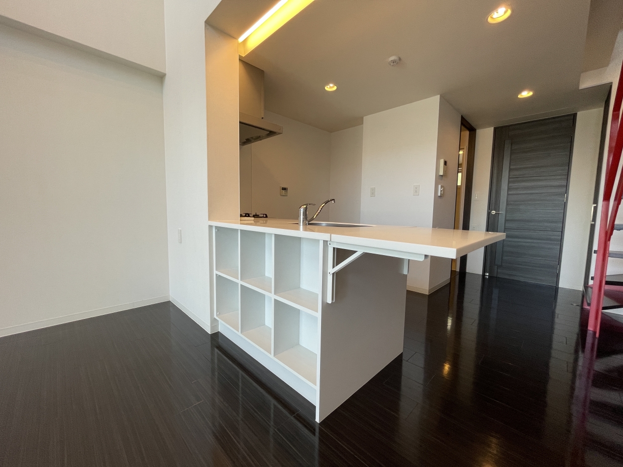 折り畳み可能なカウンター