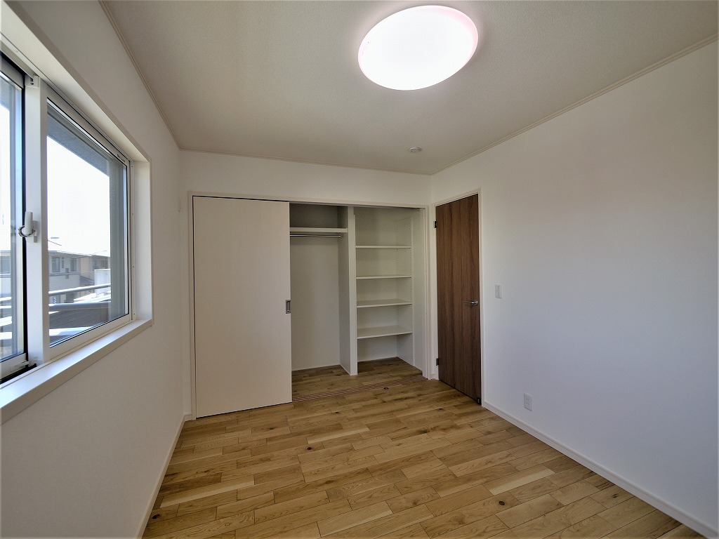 お子様たちのお部屋に。おもちゃを収納。