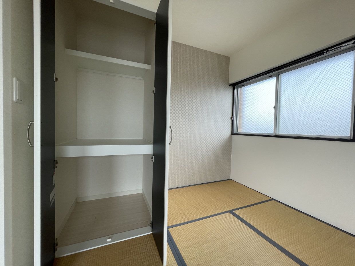 畳部屋のクローゼット