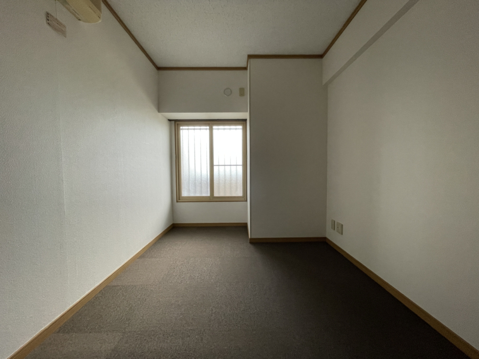 なんと6.6帖の広さの防音室！